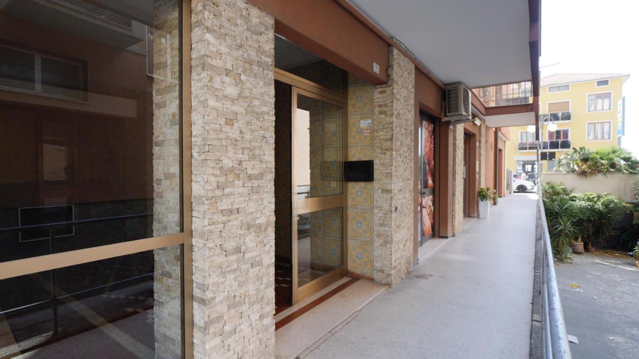 Babyaccommodation Family Panoramic I Pietra Ligure Exterior photo